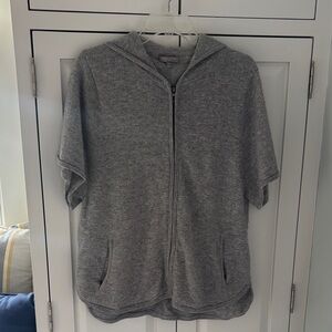 Neiman Marcus Heather Gray Short Sleeve Zip Cashmere Hoodie